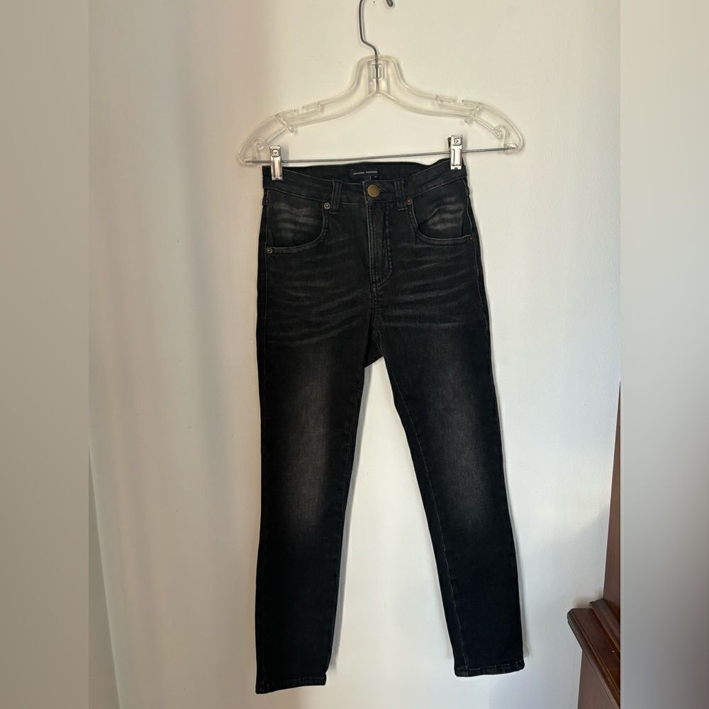 Universal Standard  Skinny Crop Jeans Size 0 Black Wash